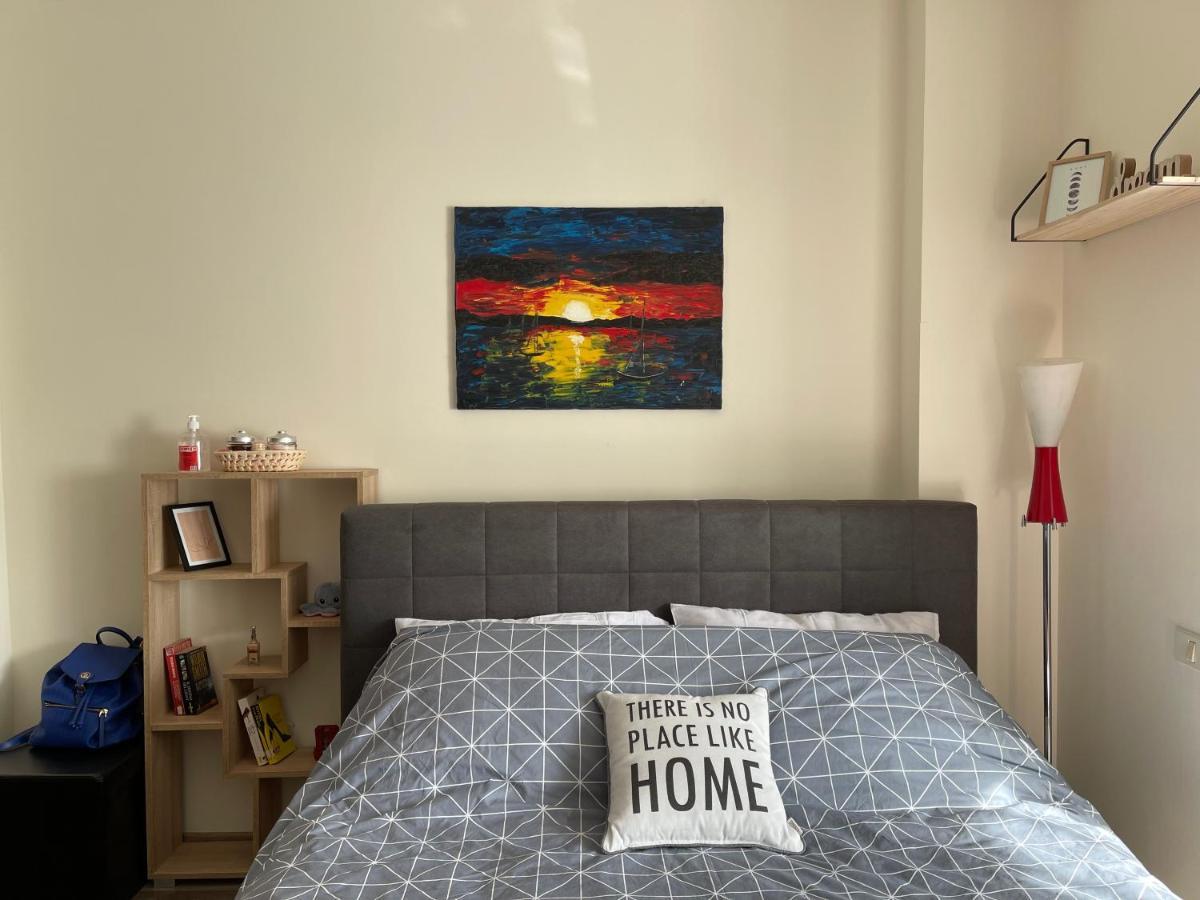 Lovely One Bedroom Studio In Тирана Экстерьер фото